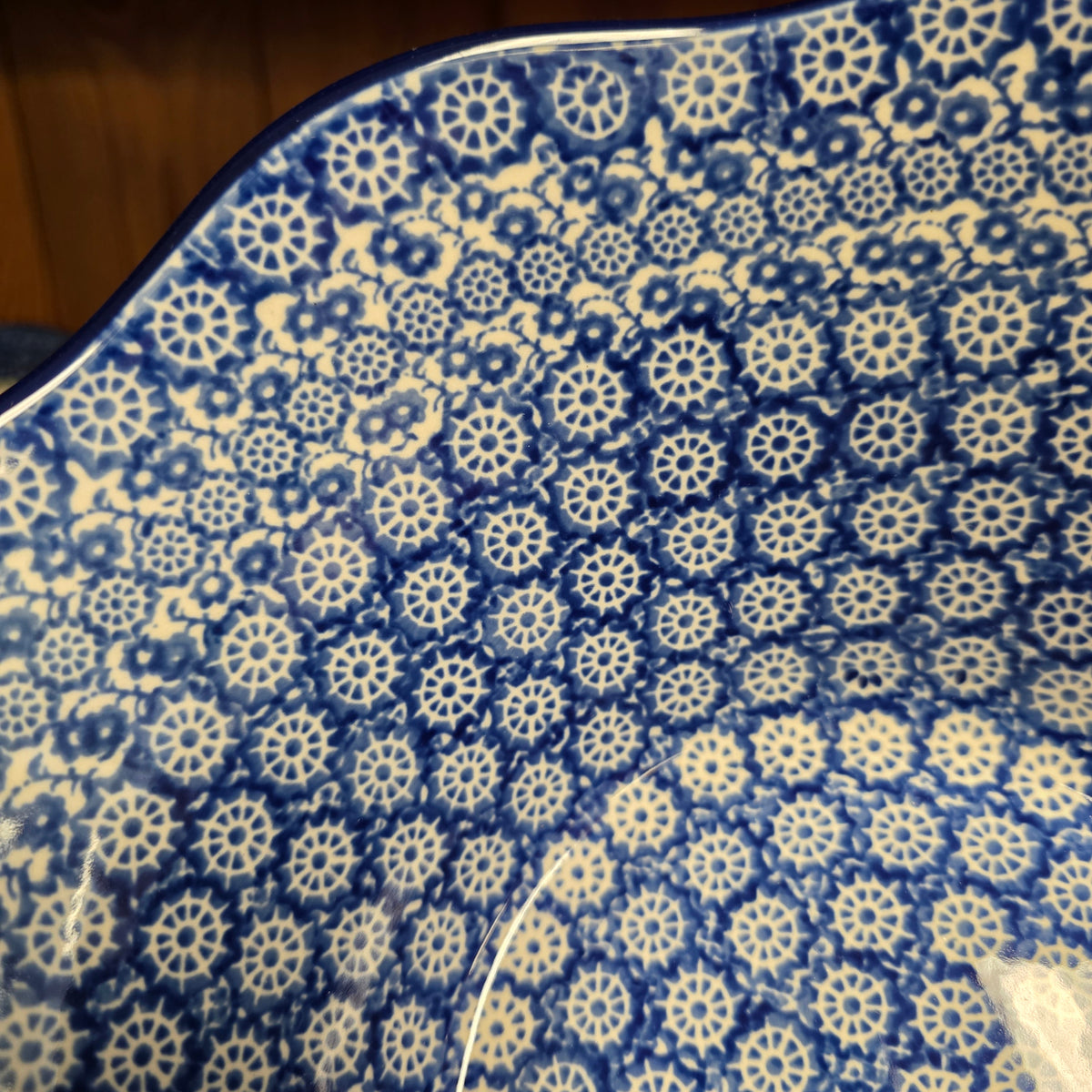 Bowl   Wavy Edge   Medium  10" 692-2615X  Midnight pf0526