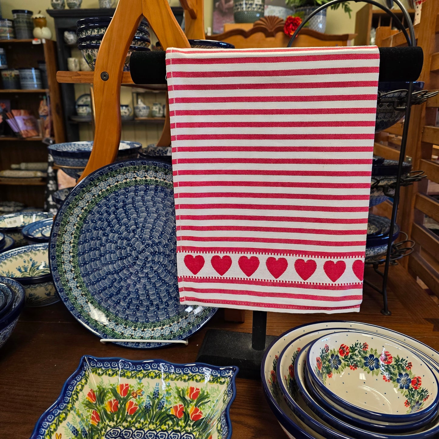 Tea Towel Hearts 20" x 28" European Tea Towel