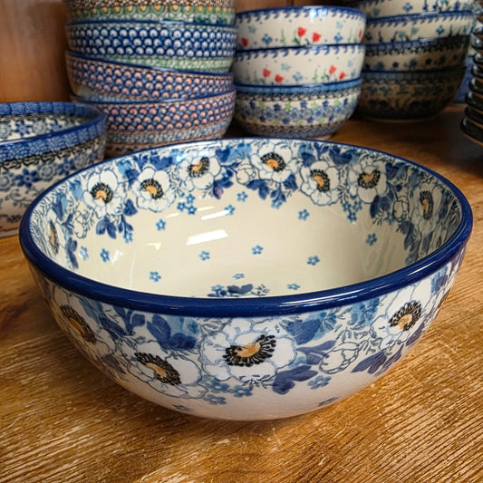 C38 ~ Bowl ~ Soup/Salad ~ 6.25"    C38-2222X  Snow Poppy pf0526