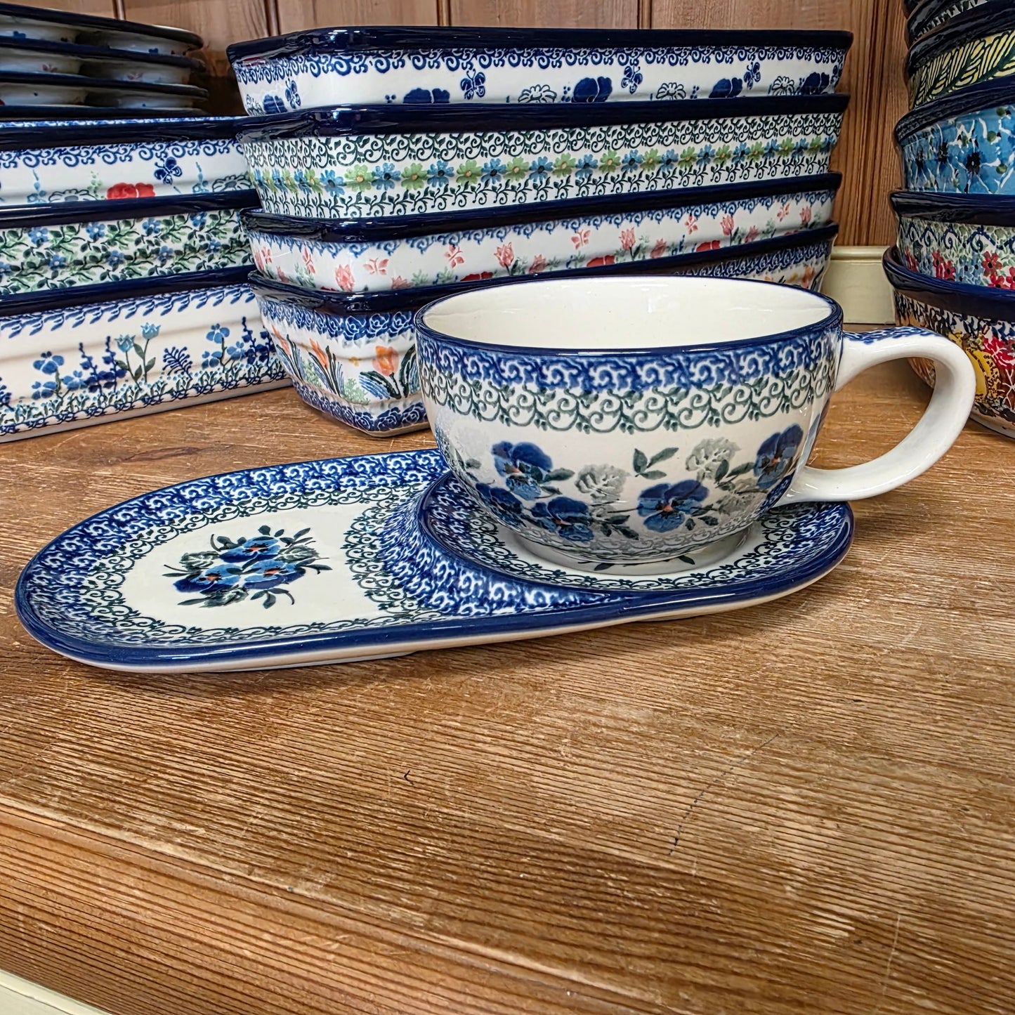 Set Sandwich Set w/Mug    H12-2273X  Winter Viola pf0526