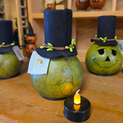 Gourd  ~ Frank Lumiinary with battery tealight