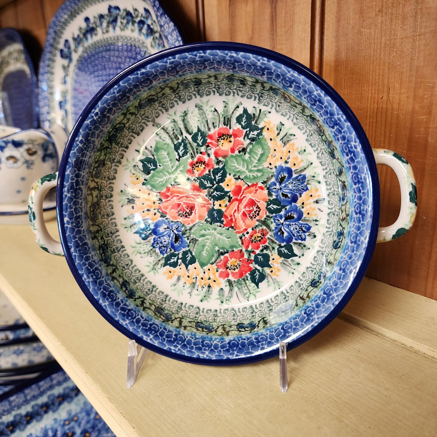 Round Baker w/handles - 6-3/4"     U4400 ~ U4