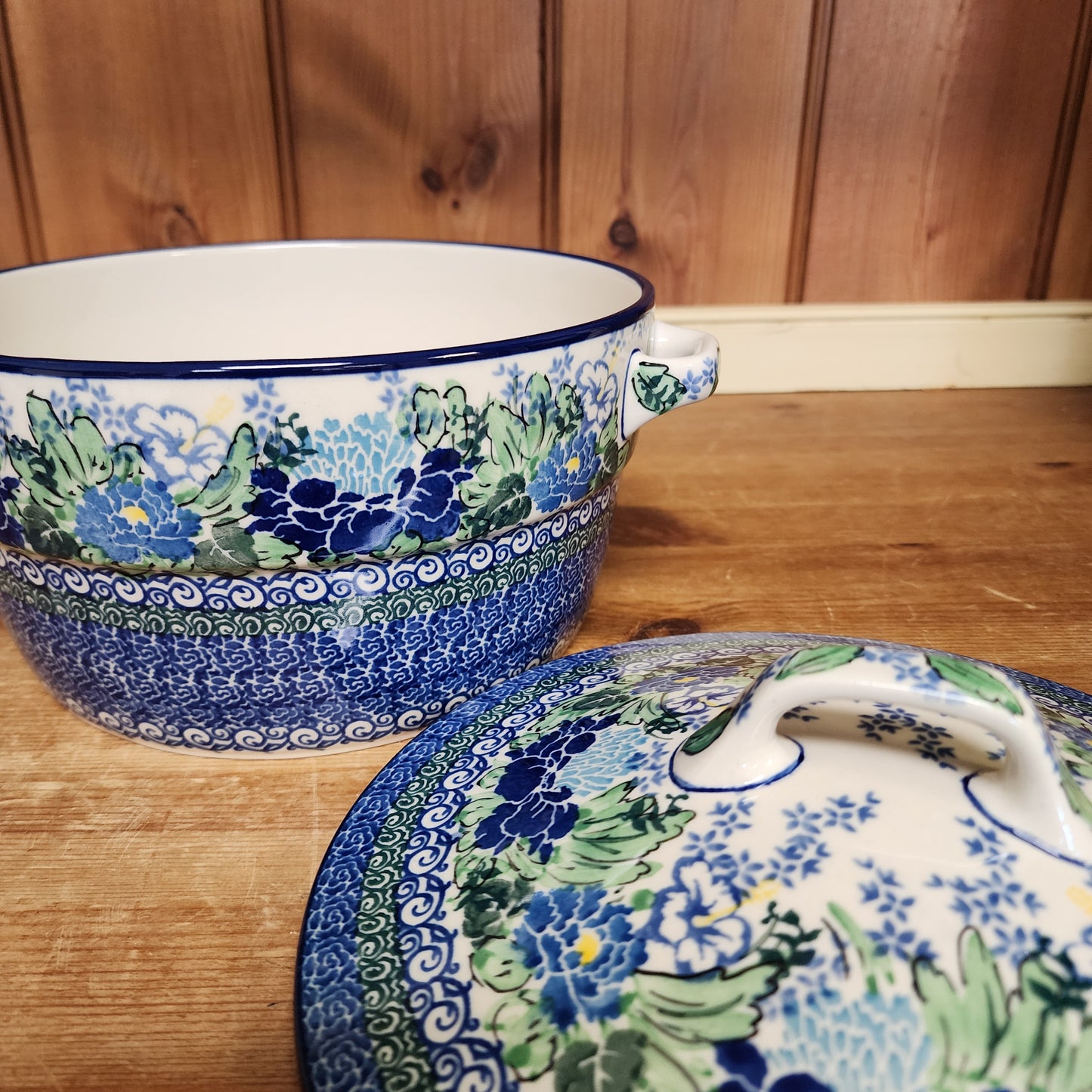 Baker ~ Covered Casserole (2 qt) 278-U5138 pf0425