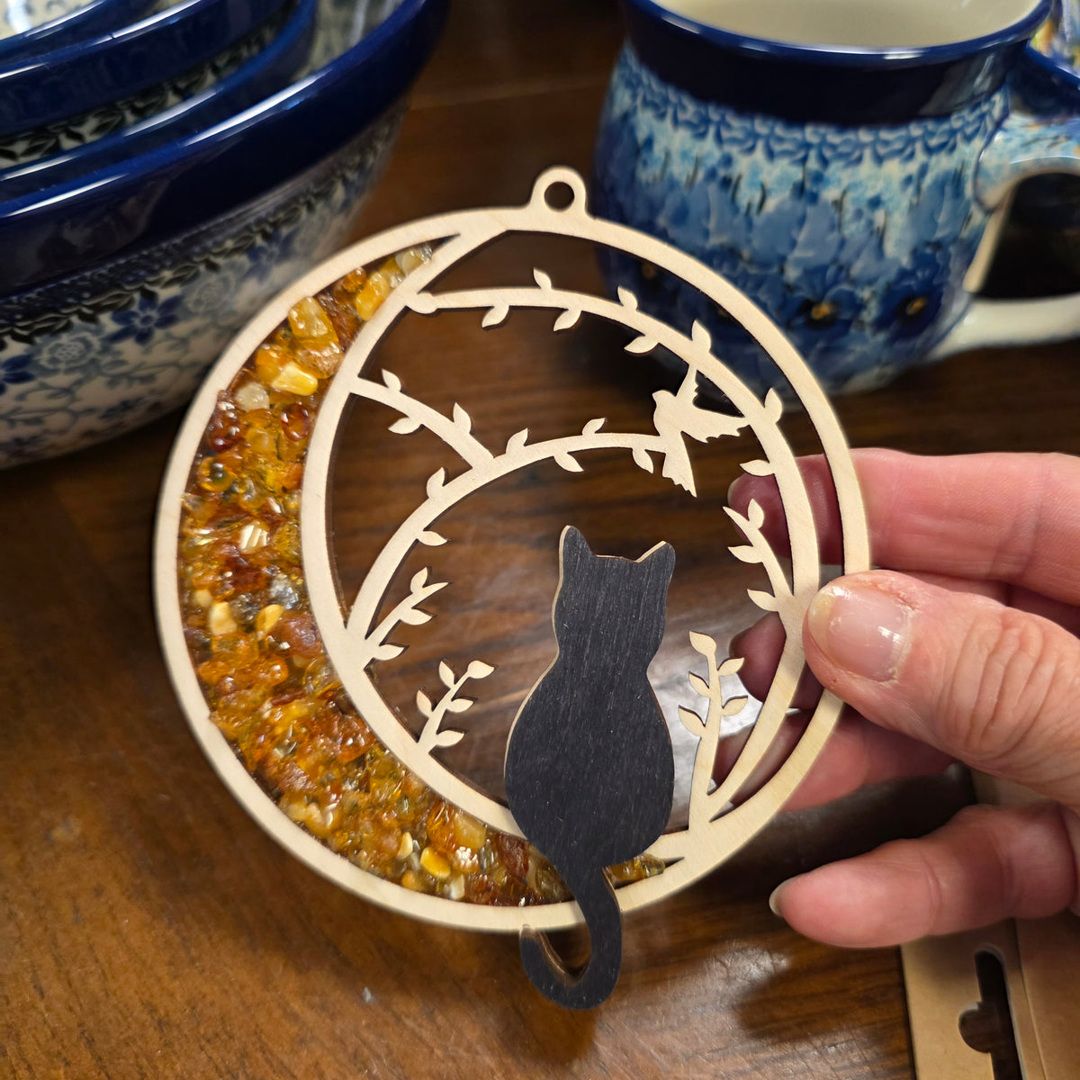 Ornament ~ Amber Layered Black Cat Suncatcher/Magnet  (4") #11074