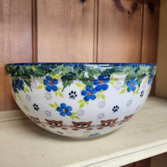 Bowl ~ Cat peeking  7.5" / 6 cups RIMMED
