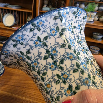 Vase ~ 9.5" 2089X ~ Forget Me Knots