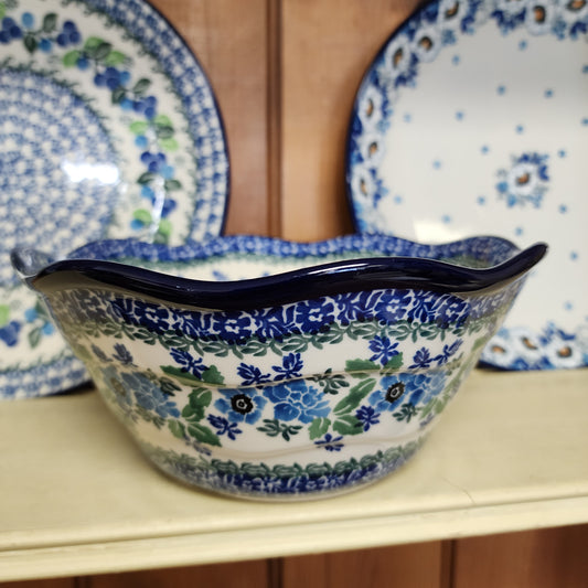 Bowl ~ Wavy Edge ~ Small ~ 8" 691-1865X  / 5 cups