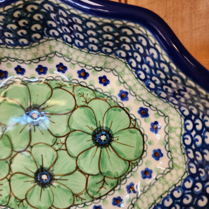 Bowl   Oval Fluted   7.25" x 9.25"   U408A ~ U4