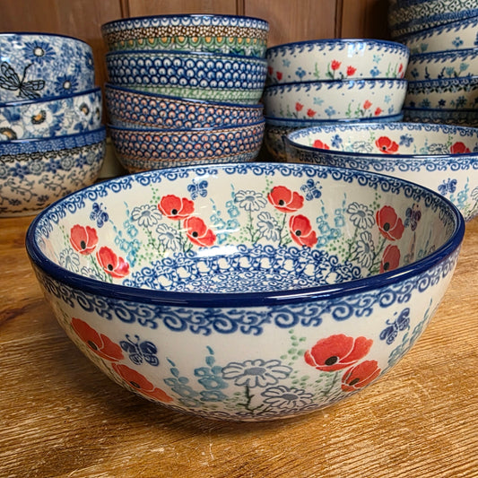 C38 ~ Bowl ~ Soup/Salad ~ 6.25"    C38-2901X  Red Poppy Garden pf0526