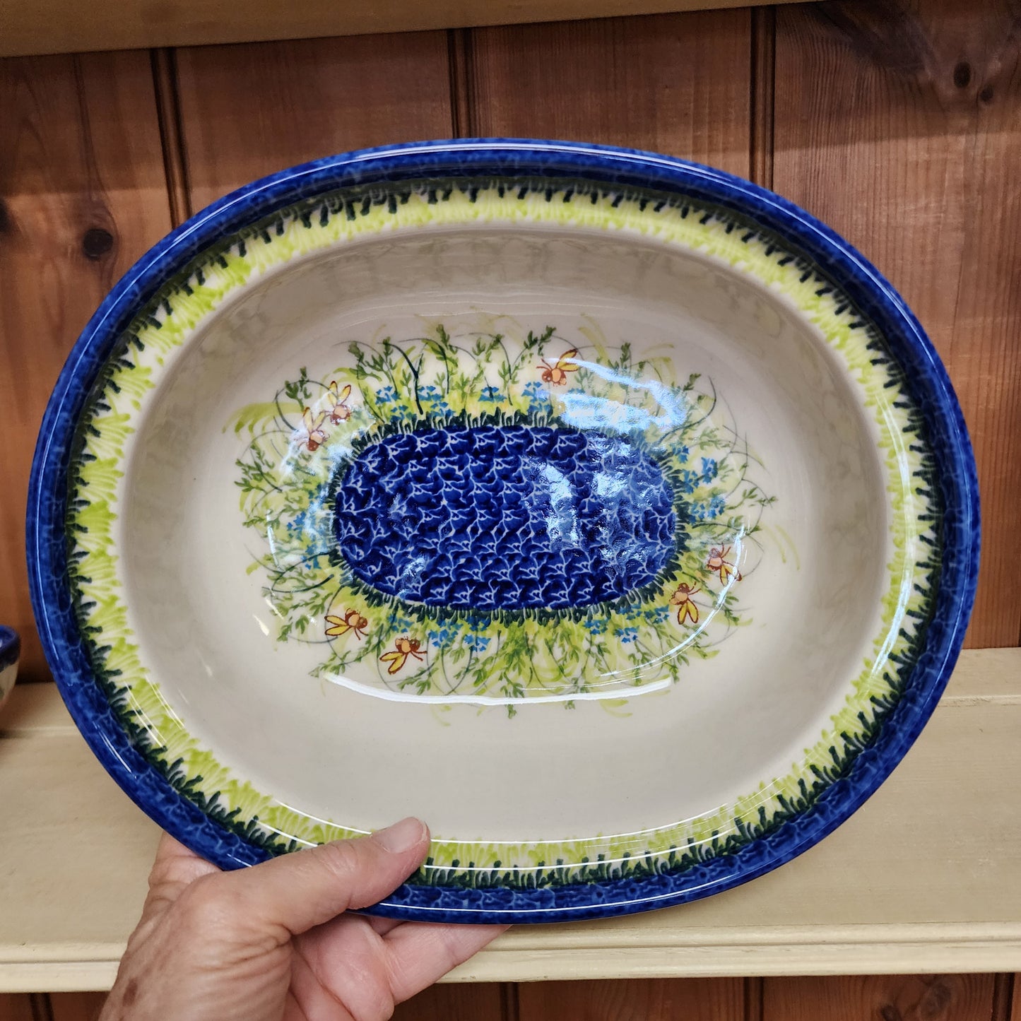 Baker Covered Oval Bees Blue 553