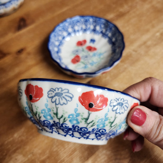 Bowl ~ Scalloped ~ 4.5" 2901X ~ Red Poppy Garden