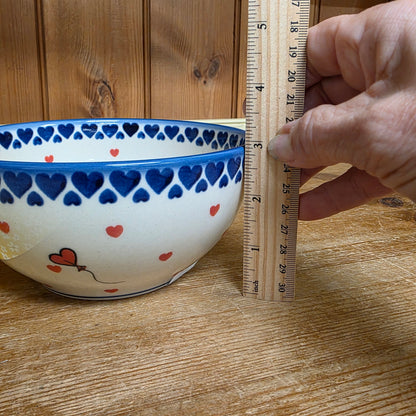 Bowl ~ 6" ~ Red Hearts