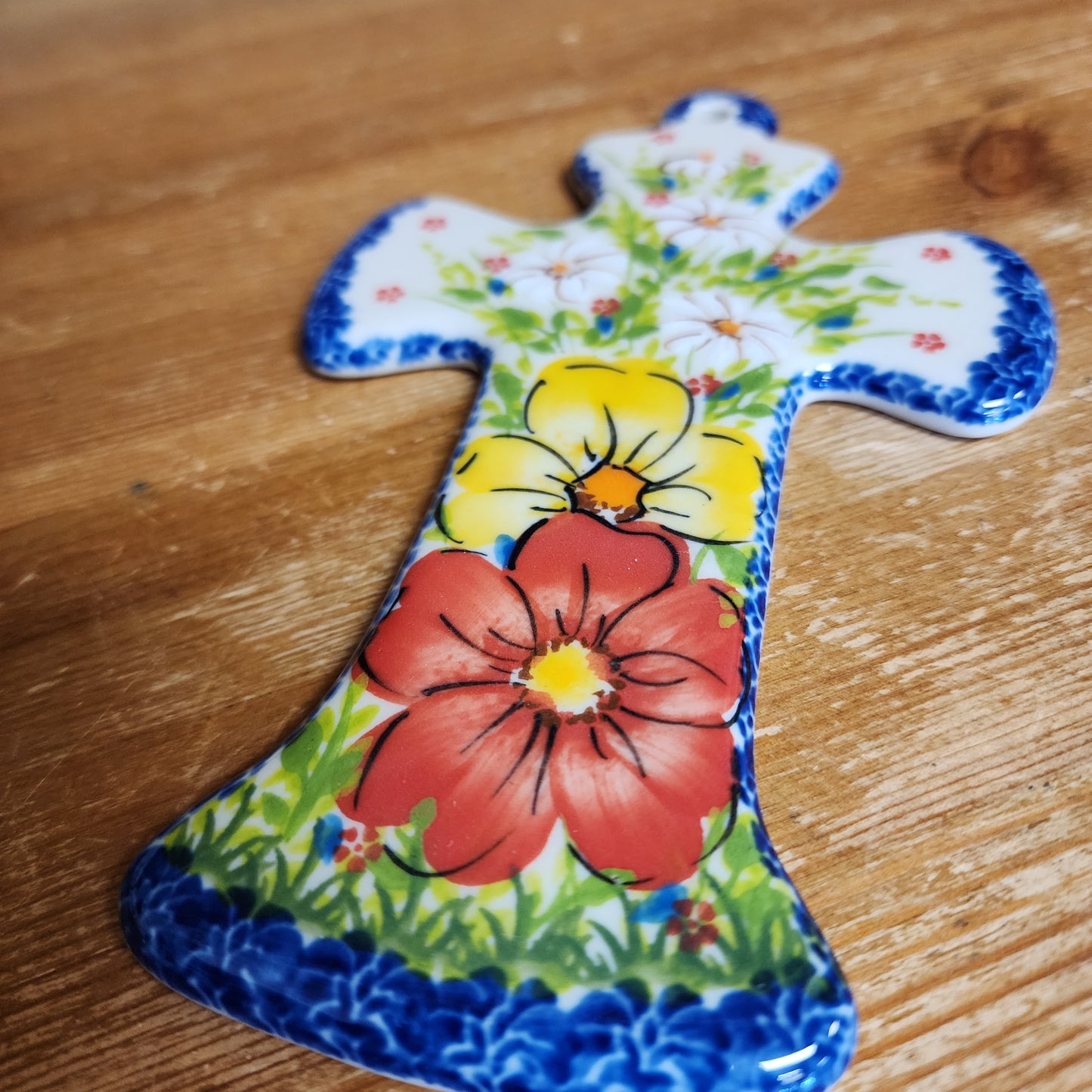 Cross 7.5" x 4.5" Kalich Red/Yellow