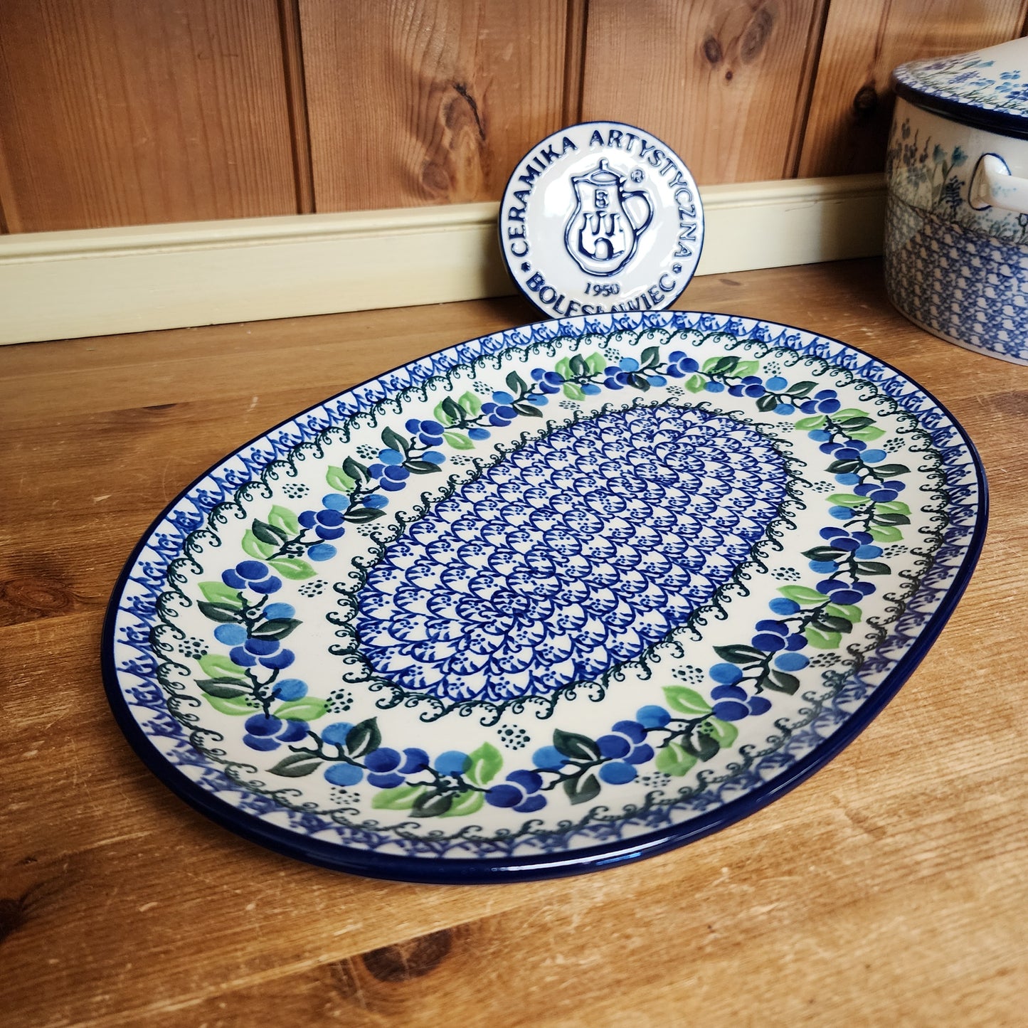 Oval Platter ~ Large 12" x 8.5"    G68-1416X  Blue Berries pf0526