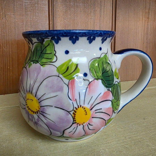 Mug 18 oz Butterfly hearts flowers 1066