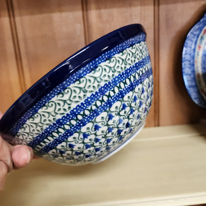 Bowl   Nesting   7.75" W   2524X ~ 585 Tulip Trellis