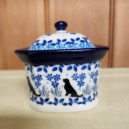 Covered Container   3.25"H x 3.5"W x 4.5"L    2856X ~ Buddy