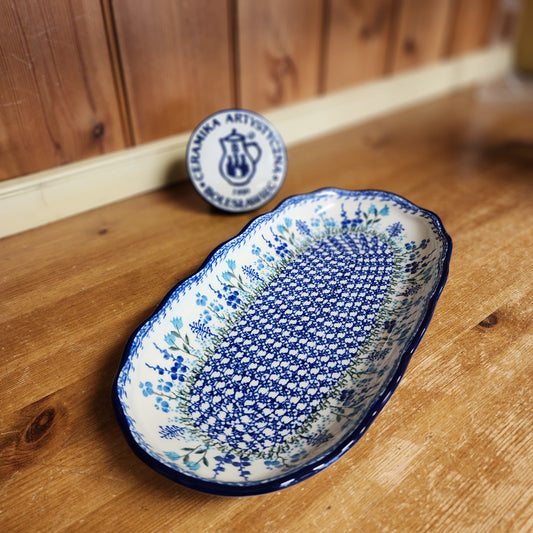 Tray   Scalloped Oval   6.25" x 12.5" A42-2898X  Little Gems pf0526