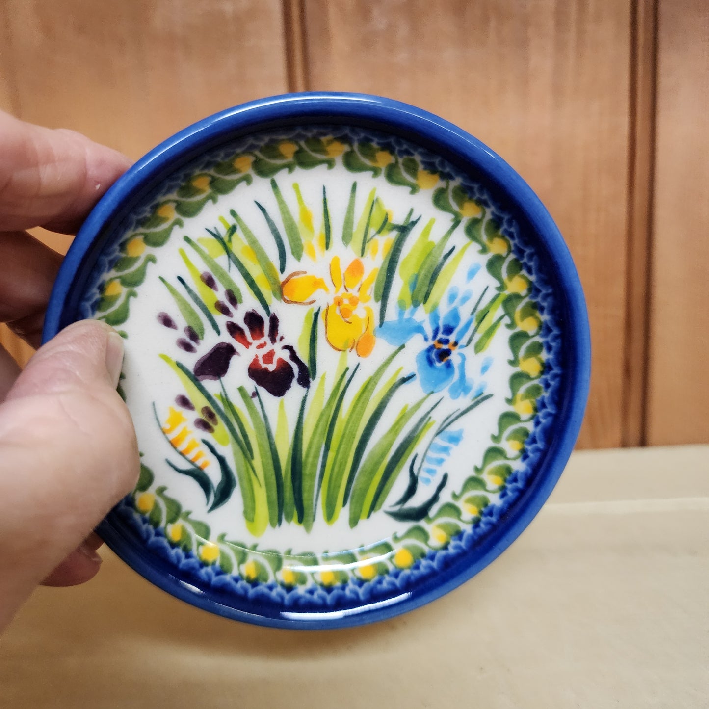 Coaster 4" ~ lip ~ Iris