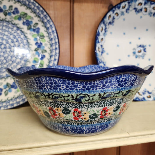 Bowl ~ Wavy Edge ~ Small ~ 8" 691-U4400 / 5 cups