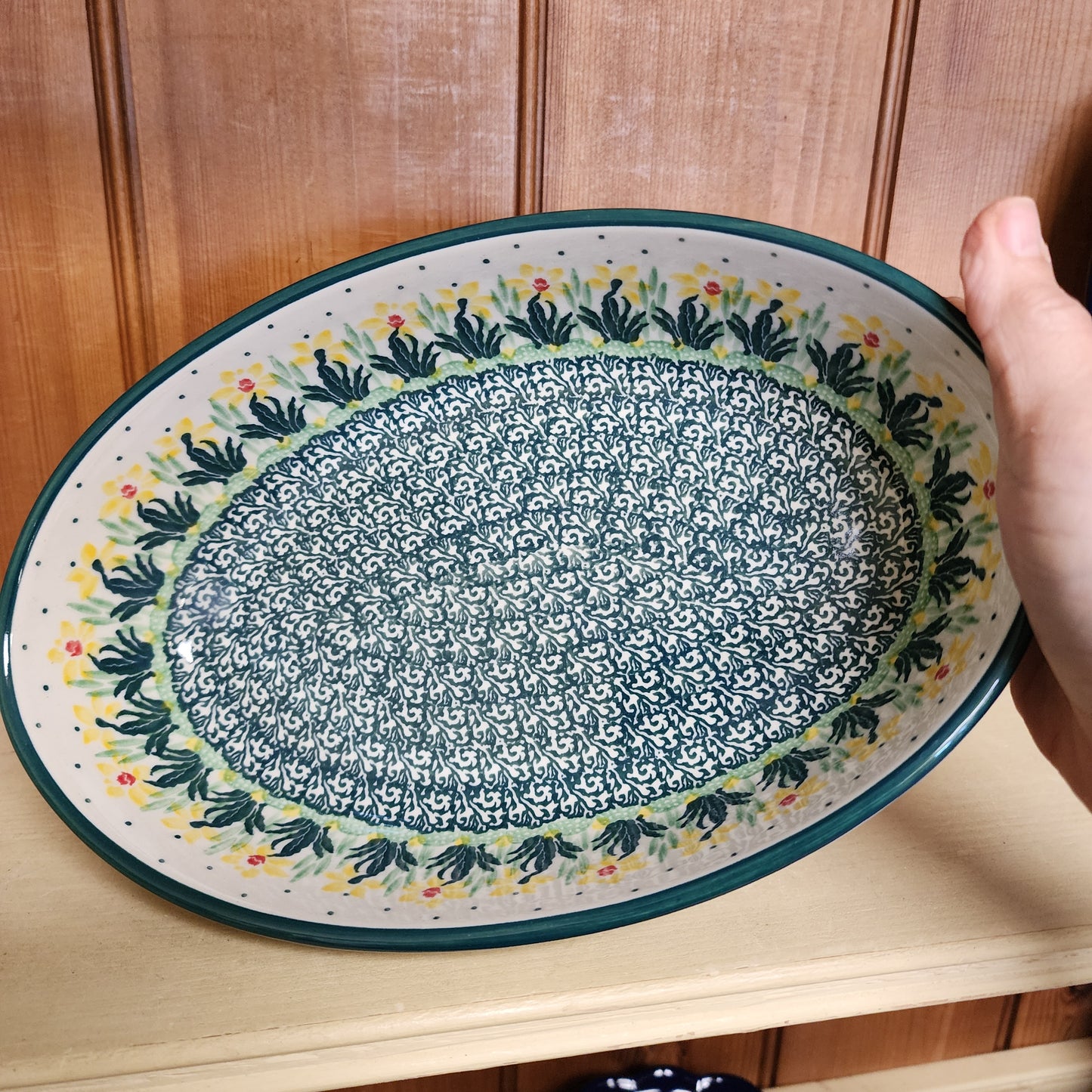 Baker Oval   9.5"    2777Q ~ Daffodil