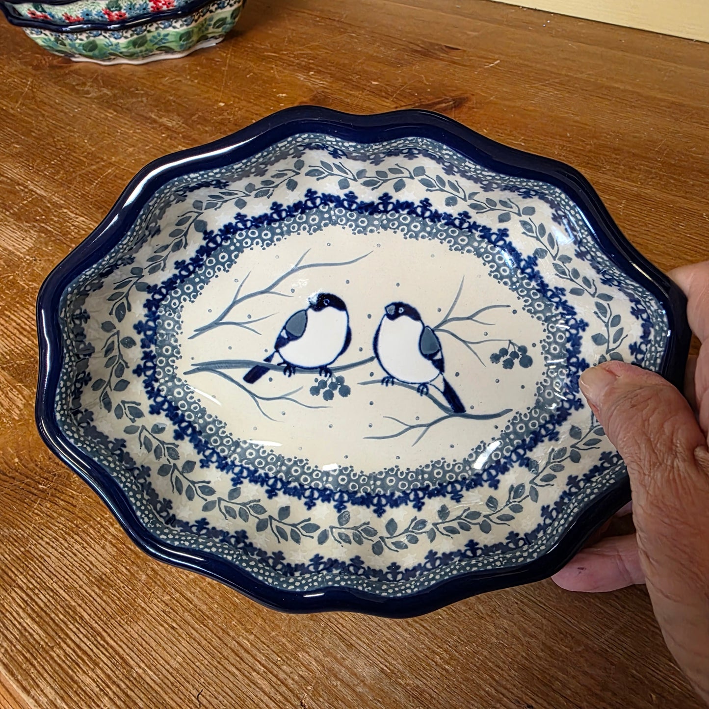 Bowl   Oval Fluted   6" x 7.5" A27-U4830  U3 pf0526