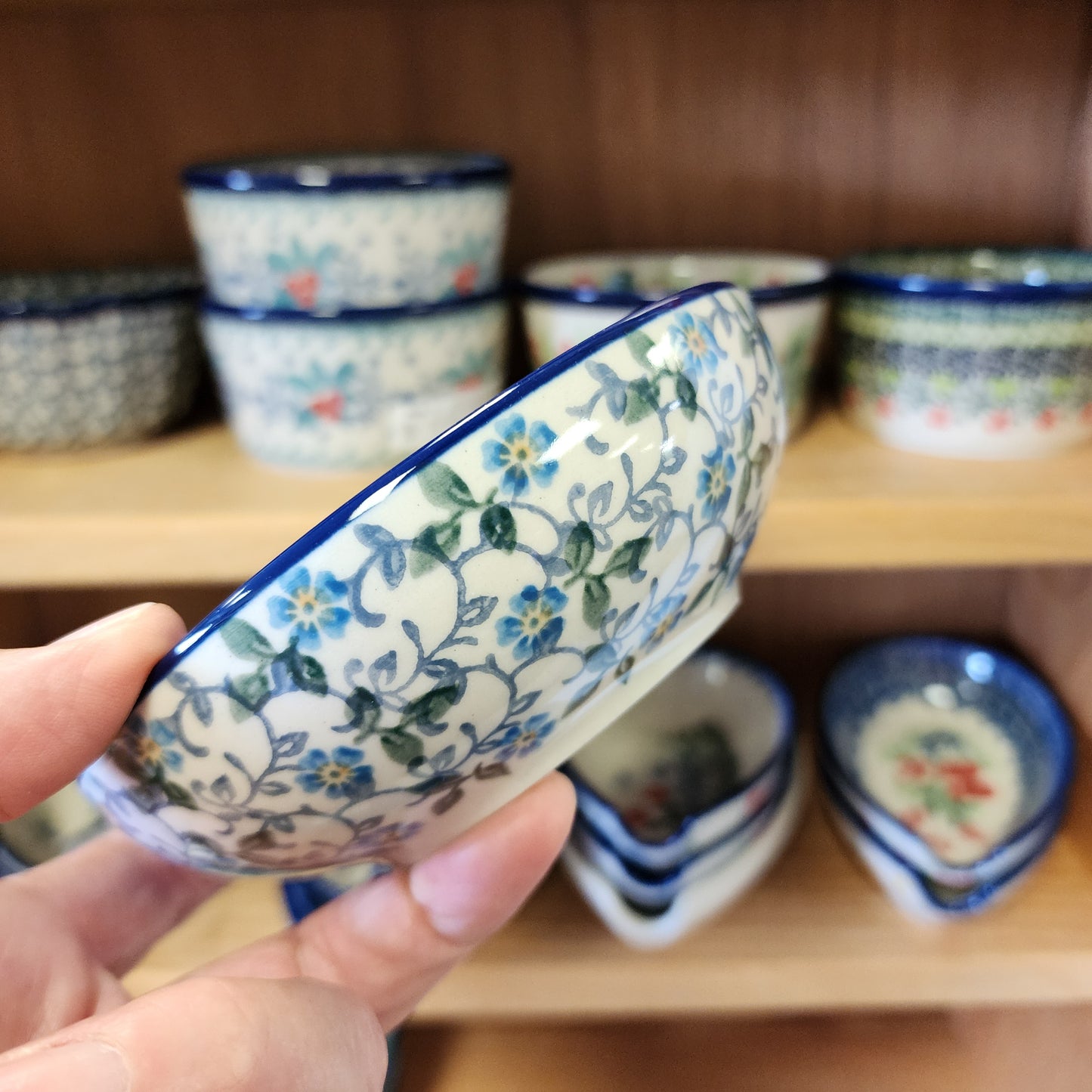 Bowl ~ 5" shallow B89 2089X ~ Forget Me Knots