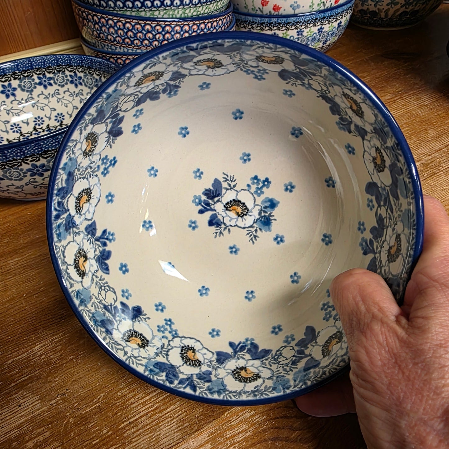 C38 ~ Bowl ~ Soup/Salad ~ 6.25"    C38-2222X  Snow Poppy pf0526