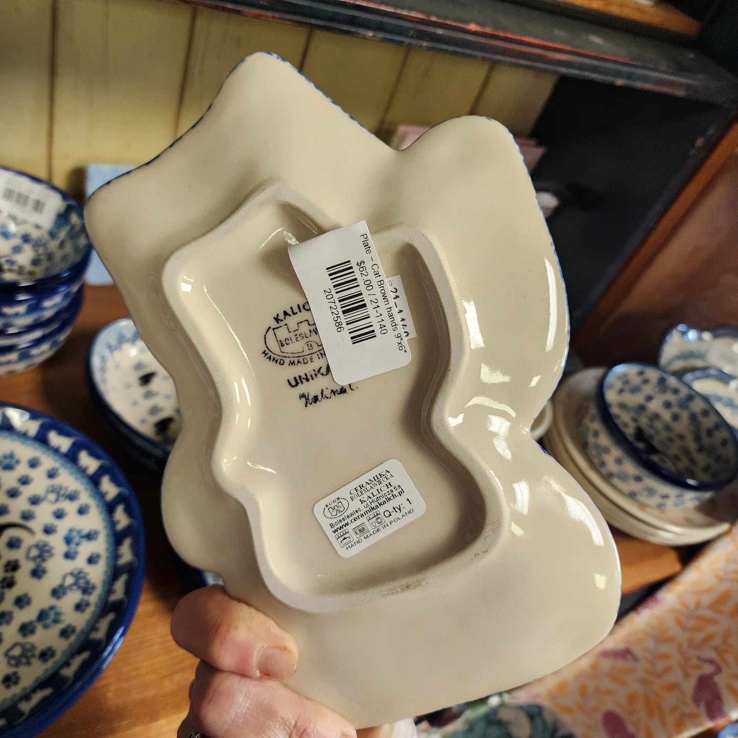 Plate ~ Cat Brown hands 9"x6"