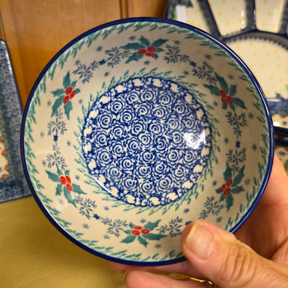 Bowl   Ice Cream   4.5" 017-2973X  Winter Holly pf0526