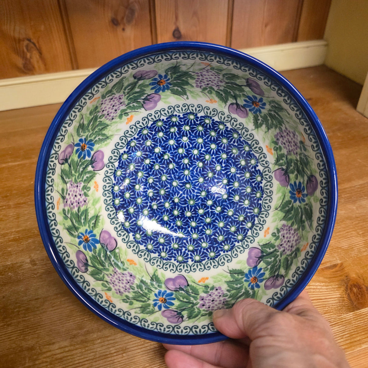 Bowl ~7.5" Purple 902 /  7.5"x3.5 / 7 cup