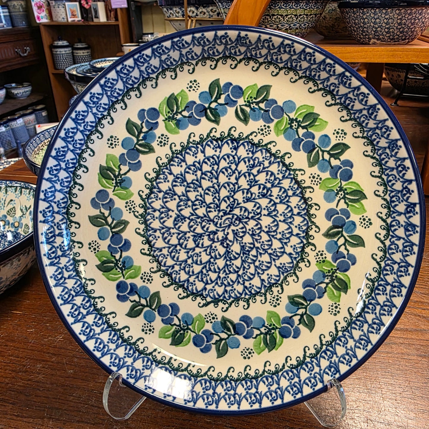 Plate   Rimmed   9" 302-1416X  Blue Berries pf0526