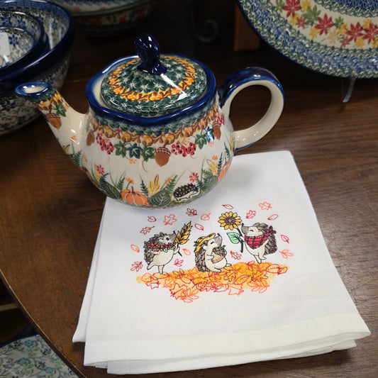 Teapot / (3 cups ) FREE Towel 1046 hedgehog acorn pumpkin  ART1