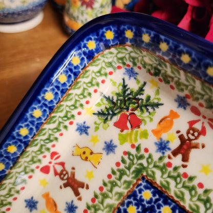 Baker 9"x7"x1.75" / Rectangular Baker / 718 Gingerbread candy bells