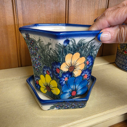 Flower Pot Bold 127