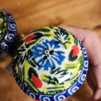 Salt & Pepper ART2  4.5" H red poppy