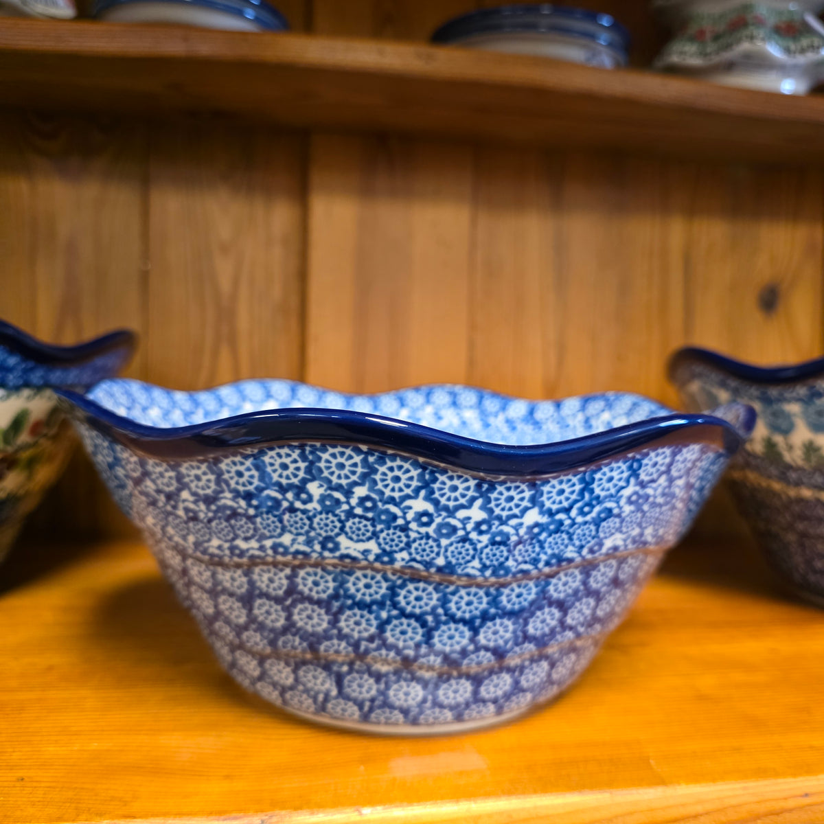 Bowl   Wavy Edge   Medium  10" 692-2615X  Midnight pf0526