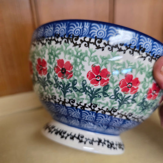Bowl w/Pedestal   5.25"W  206-1916X  Maraschino pf0526