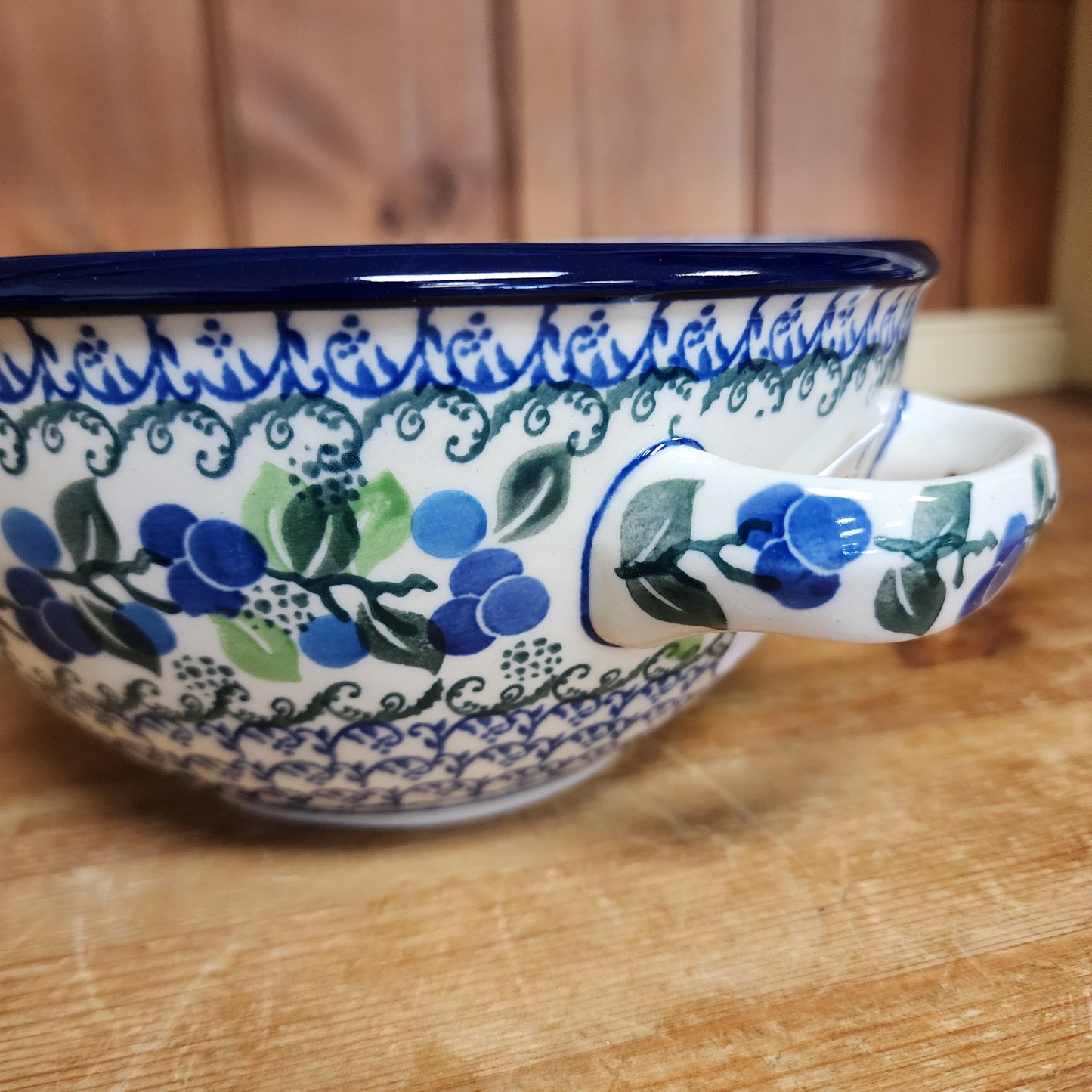 Batter Bowl ~ 36 oz 240-1416X Blue Berries