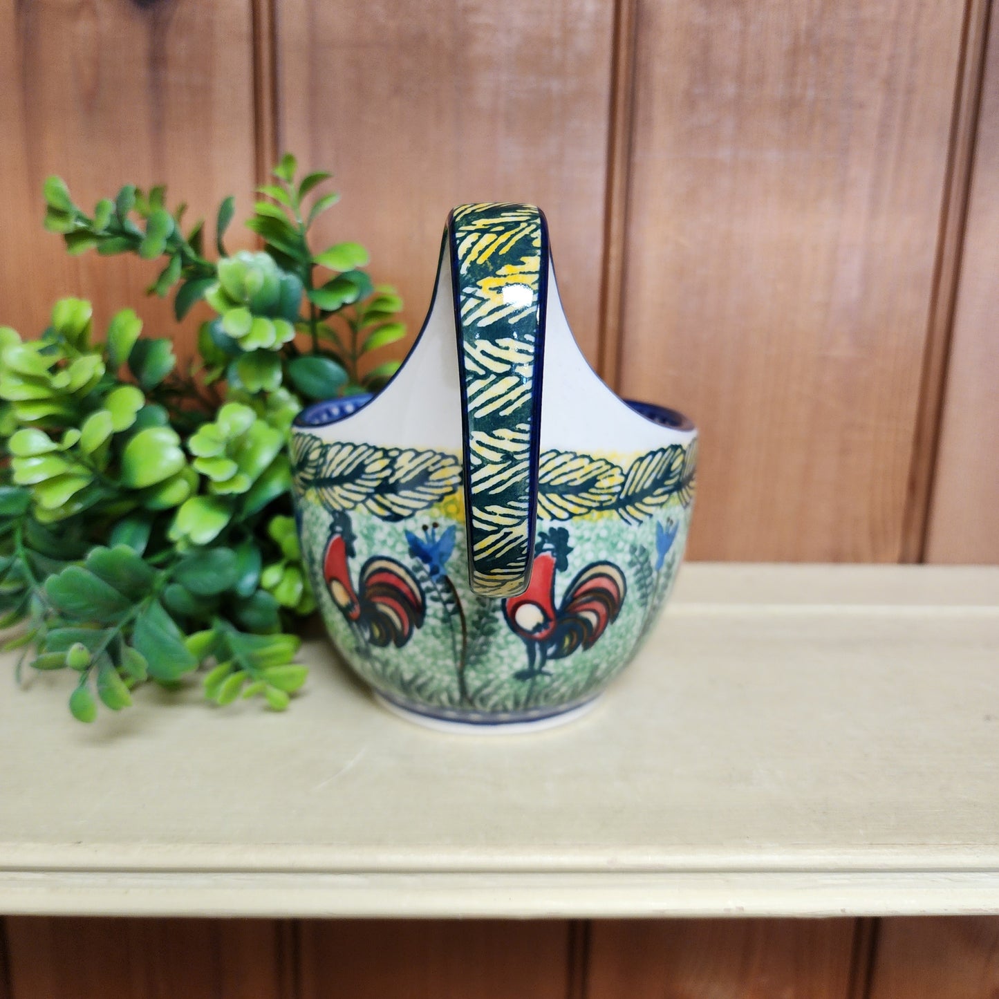 Bowl w/ Loop Handle   16 oz  845-U2663  U3 pf0526
