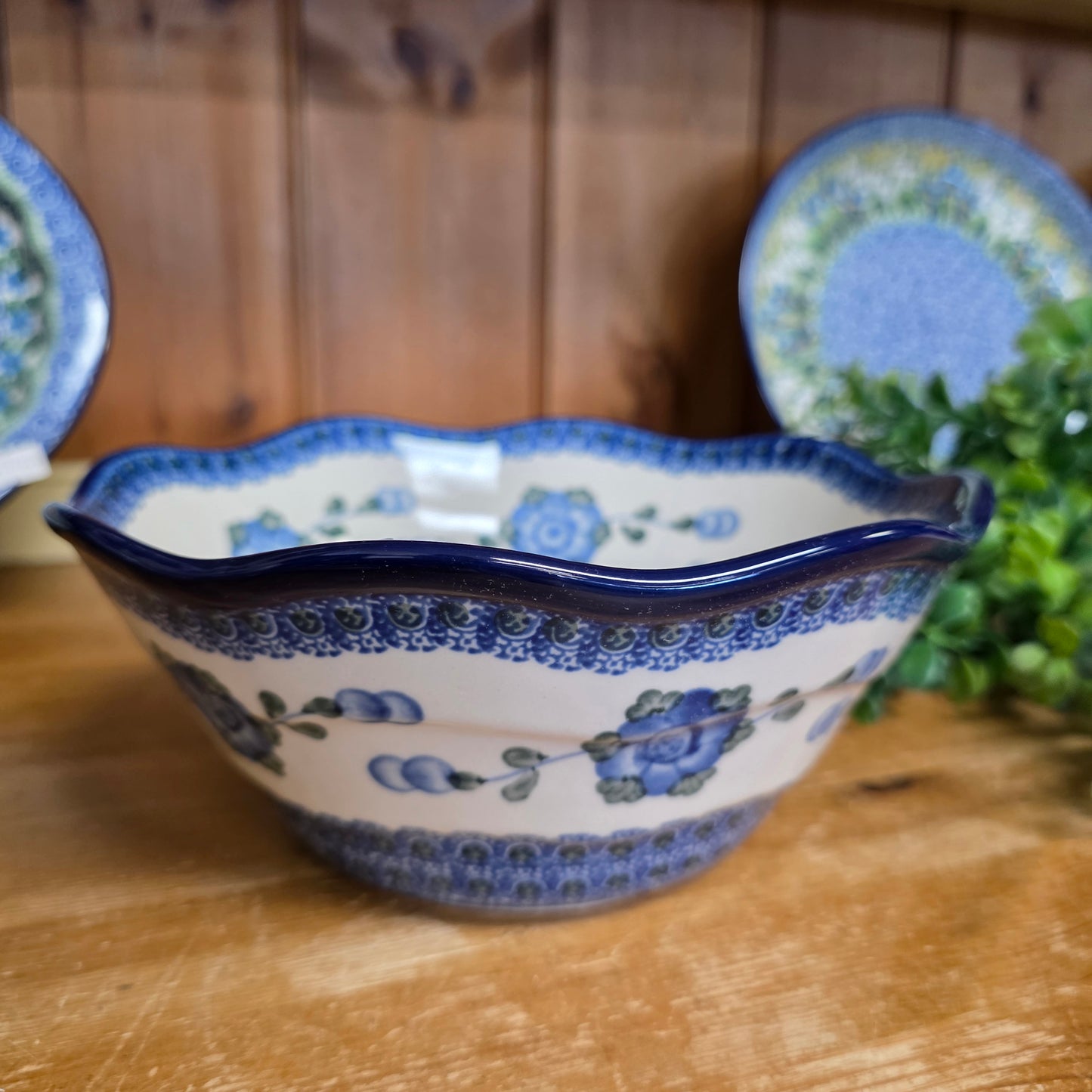 Bowl   Wavy Edge   Small   8" Blue Poppy / 5 cups