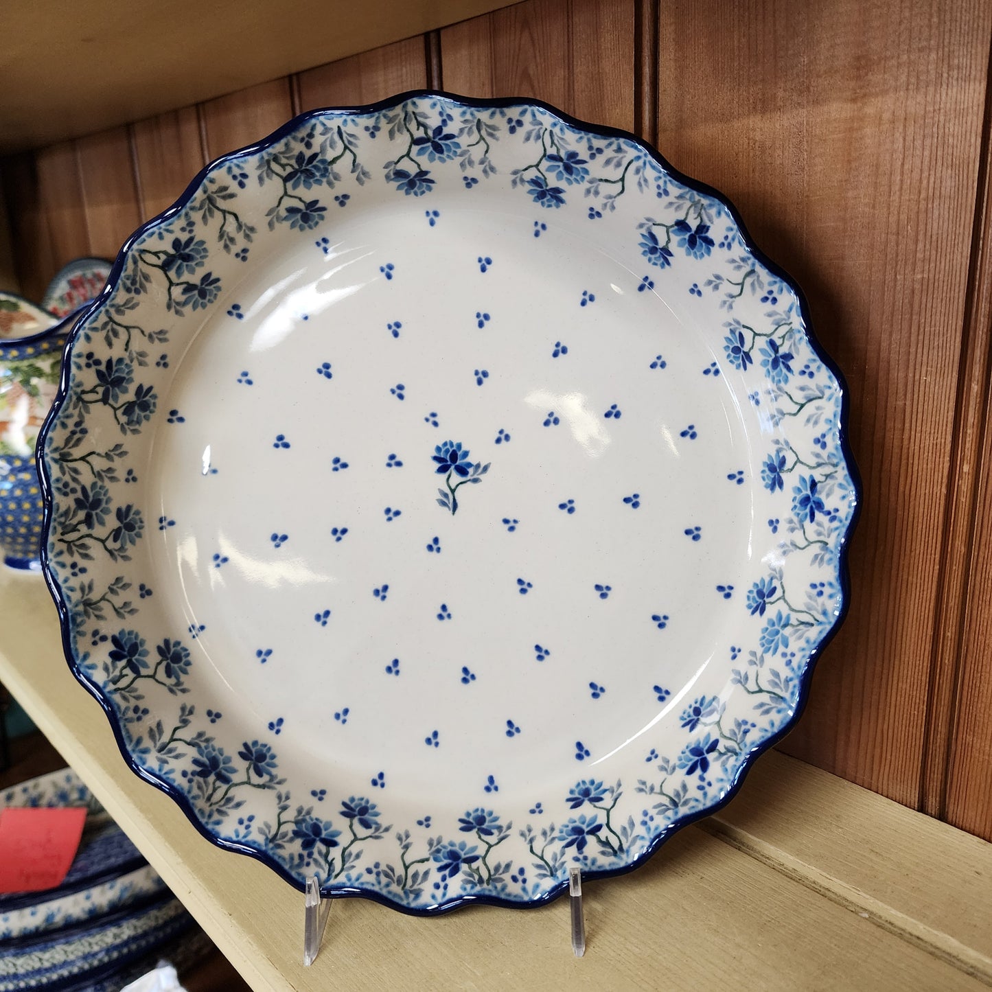 Pie Plate   Fluted   10"   2524X ~ Clover Fields