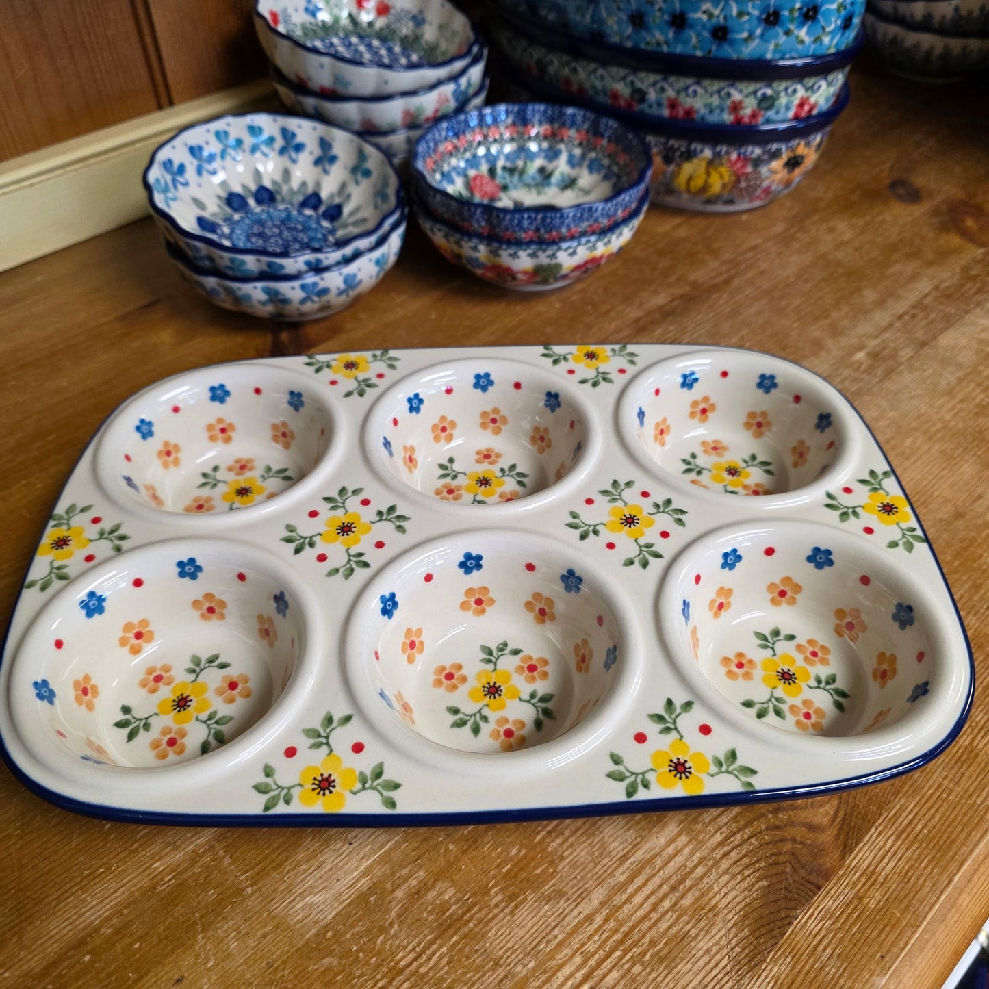 Muffin Pan   811-2225X  Buttercup pf0526