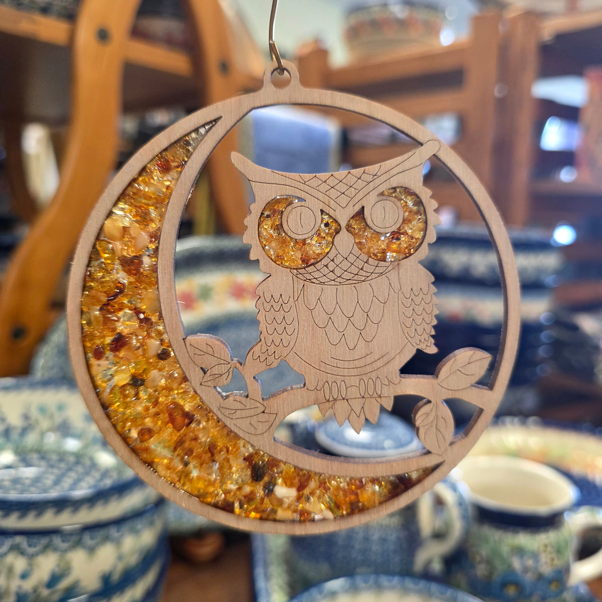 Ornament ~ Owl Amber Suncatcher / Magnet (4")