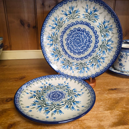 2 pc Plate ~ Blue Bells Save $10
