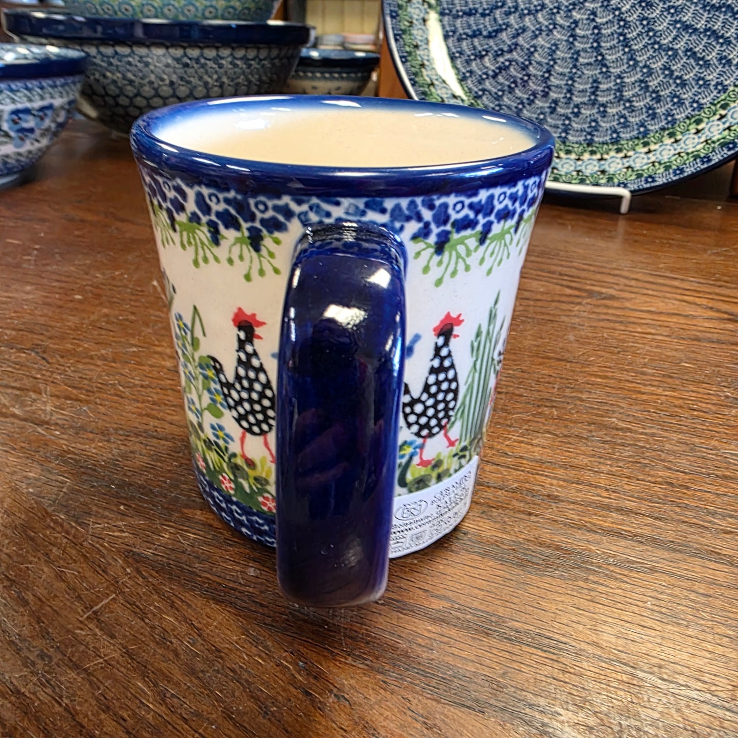 Mug 14 oz Black & White Chickens