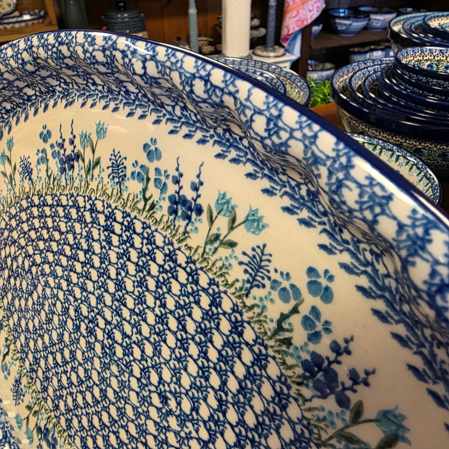 Platter   Oval   10' X 14.5" 614-2898X  Little Gems pf0526  (includes FREE wooden display stand)