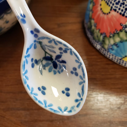 Spoon ~ Medium ~ 6.25" 590-2524X Clover Fields 3405