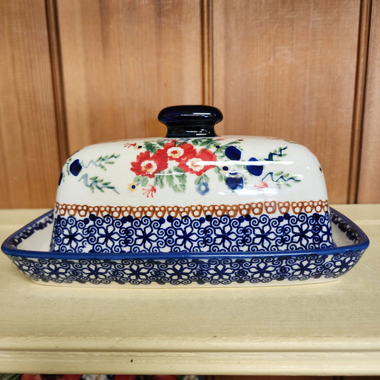Butter Dish ~ Lidia R268