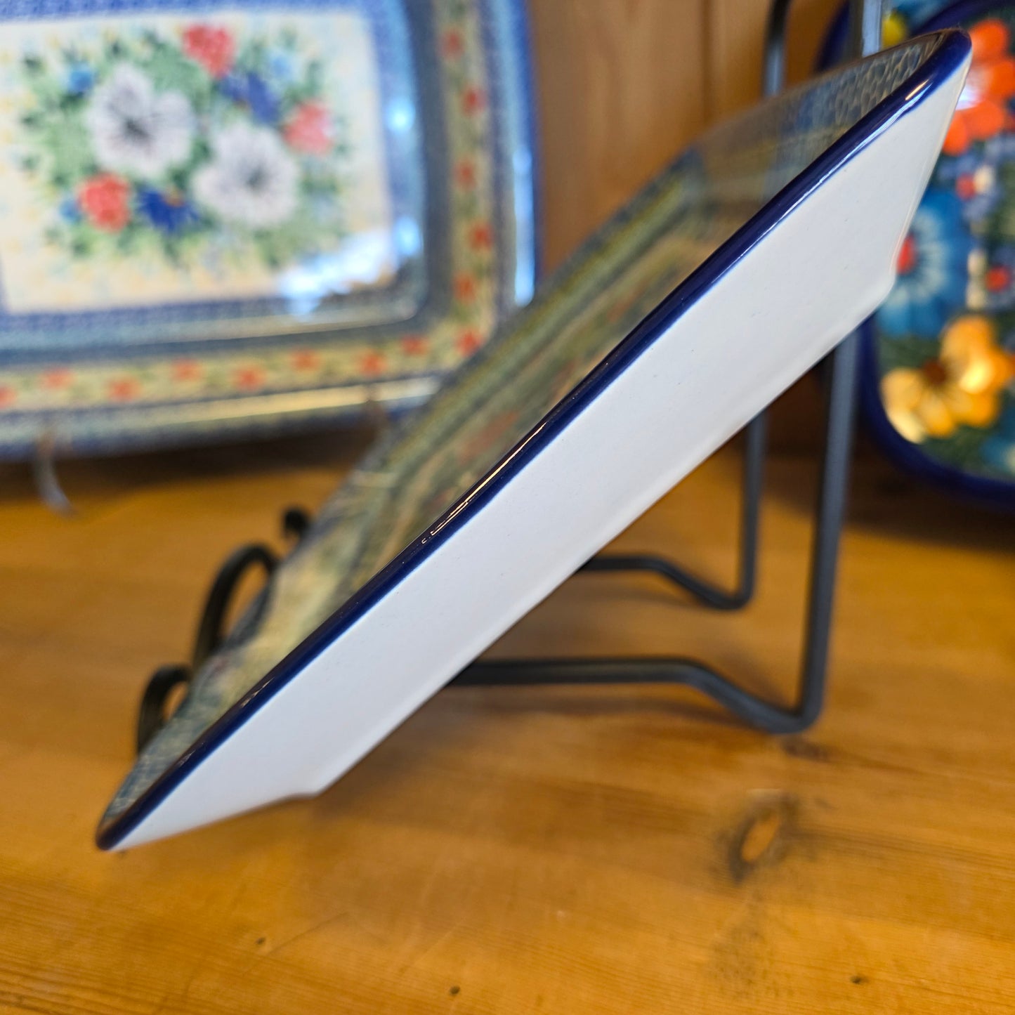 Stand for Bowl 7"x5.6"x6"